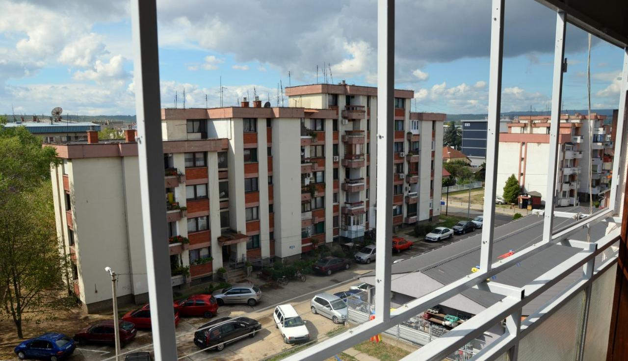 Apartment Mara Kladovo Luaran gambar
