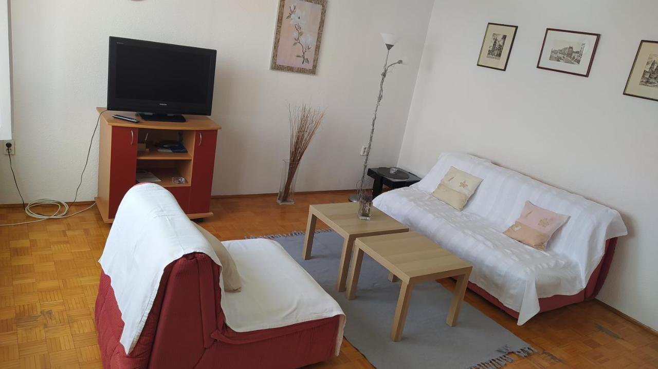 Apartment Mara Kladovo Luaran gambar